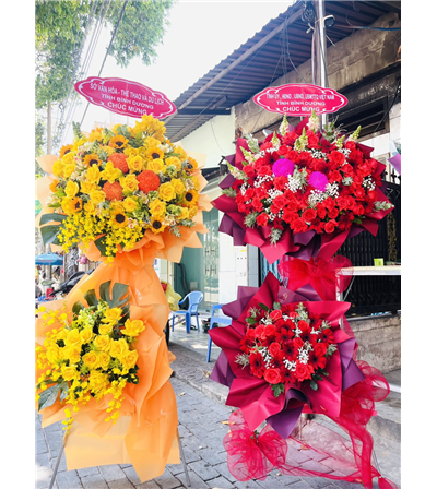 Kệ hoa khai trương 003