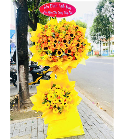 Kệ hoa khai trương 004