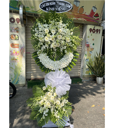 Kệ hoa chia buồn 009